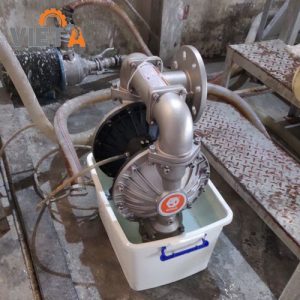 Bơm màng GODO QBY4-15P thân inox
