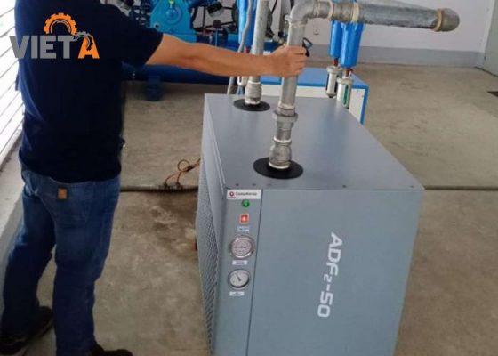 Read more about the article Sửa chữa máy sấy khí + một số lỗi máy máy khí thường gặp