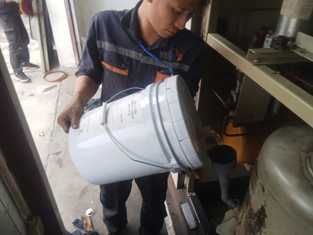 Bảo dưỡng máy nén khí Mitsubishi