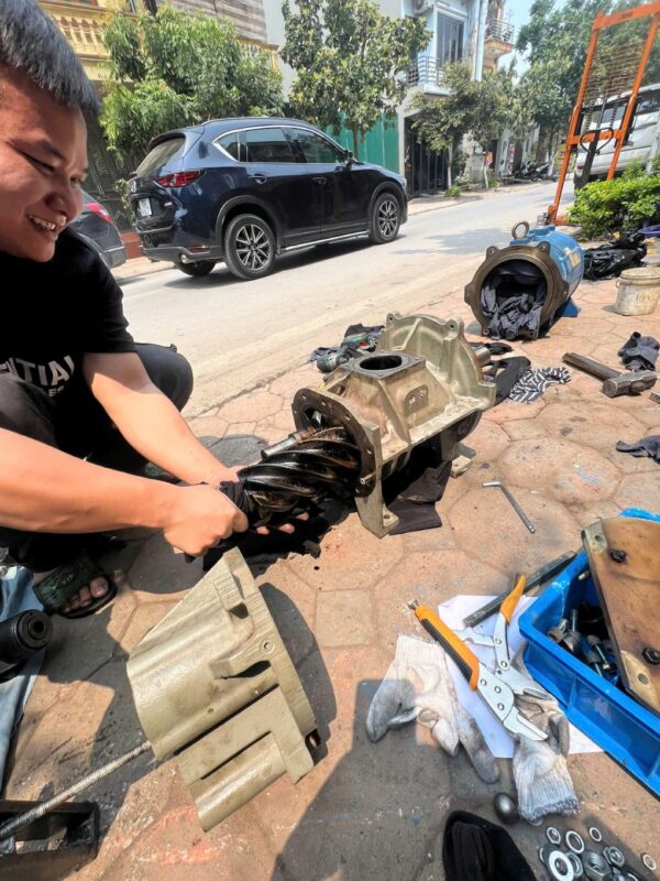 Dịch vụ sửa chữa máy nén khí Kobelco uy tín