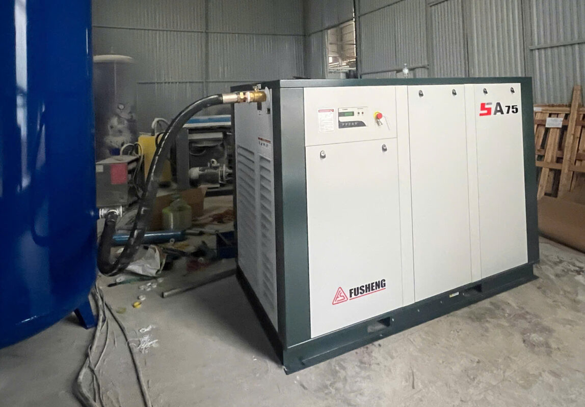Máy nén khí trong lắp đặt hệ thống khí nén