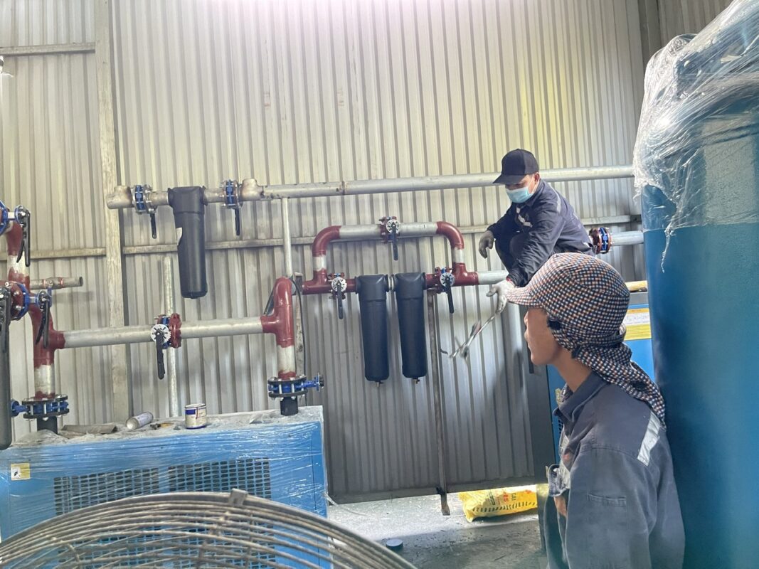Thiết Bị Việt Á thi công lắp đặt hệ thống khí nén nhà xưởng