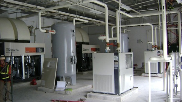 Thiết kế và lắp đặt phòng máy nén khí công nghiệp là gì?